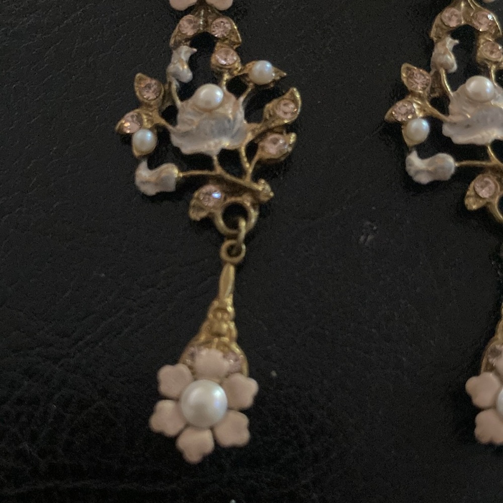 Michel Nejren Pink Crystal Chandelier Fashion Earrings with the pearl - Picture 2 of 5